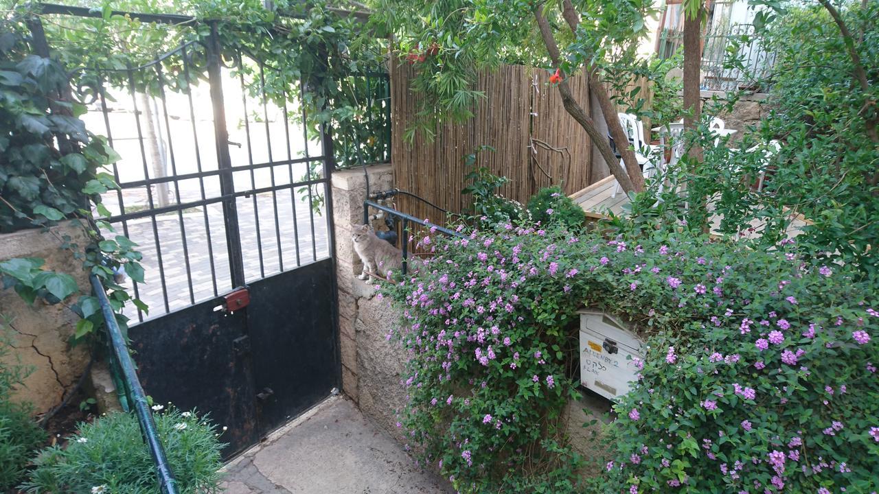 Bed & Breakfast Allenby2 Jerusalem