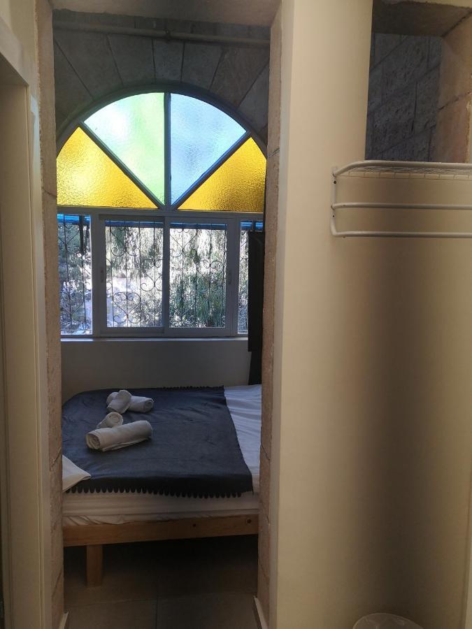 Bed & Breakfast Allenby2