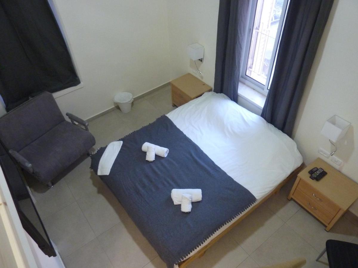 Allenby2 Bed & Breakfast 2*