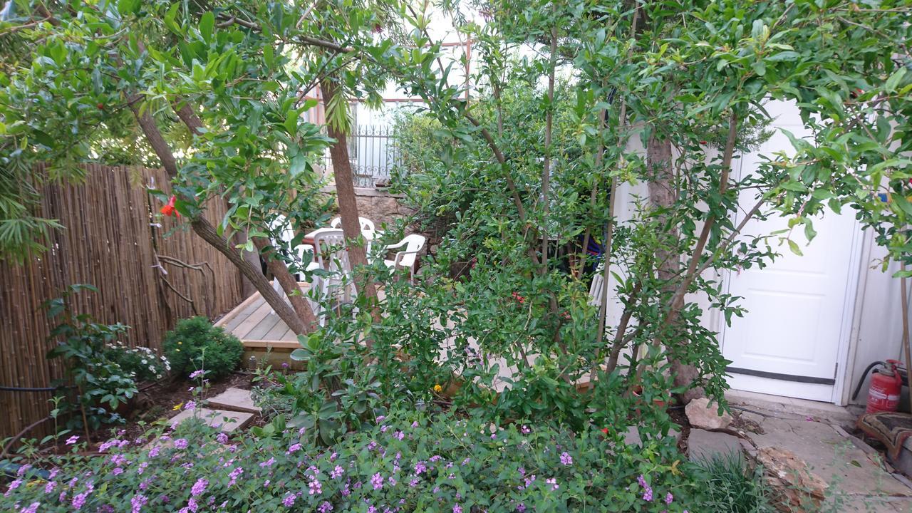 Allenby2 Bed & Breakfast Jerusalem